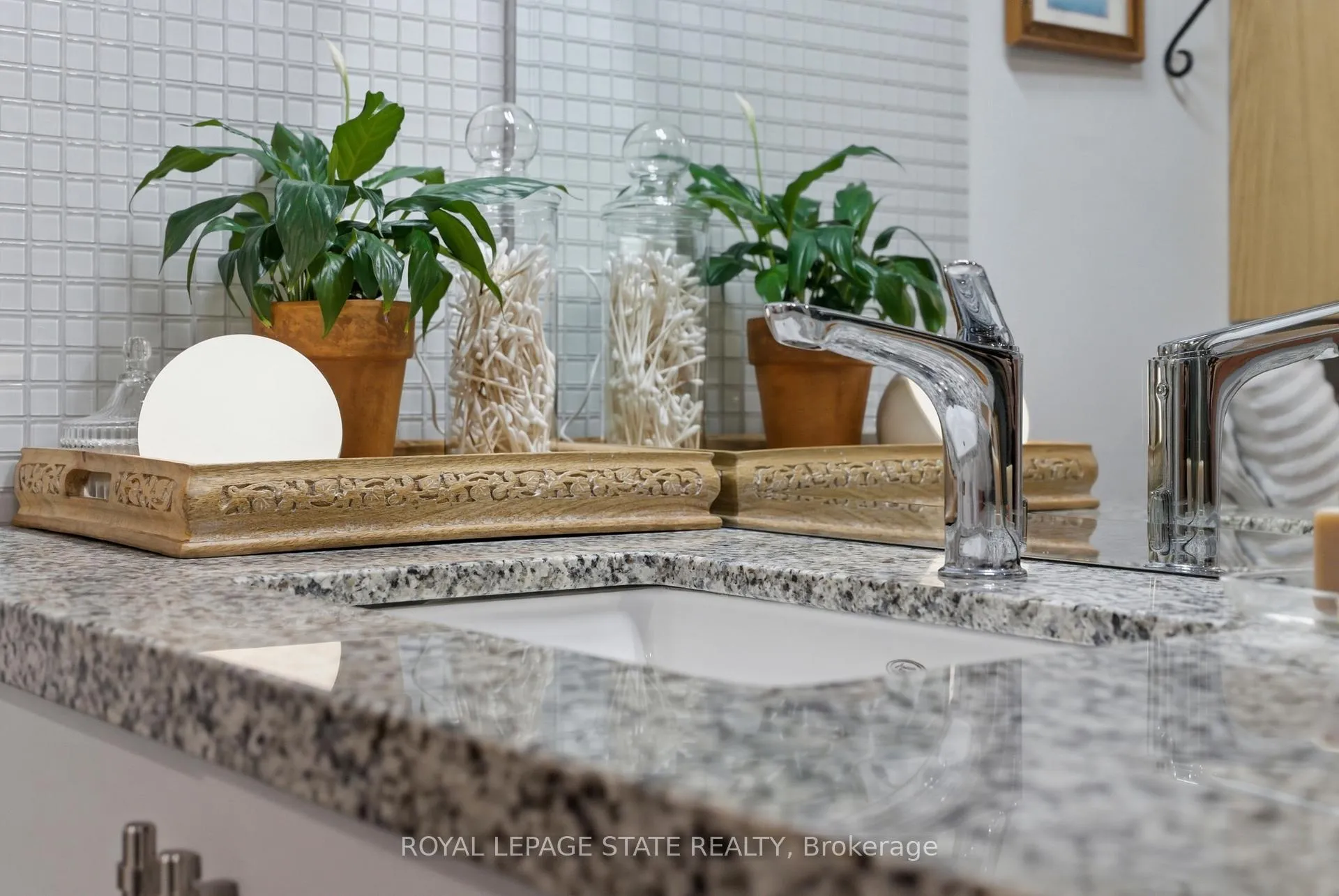 Photo 29 of Unit 4, 112 King Street E, Hamilton, Beasley — HOMEH