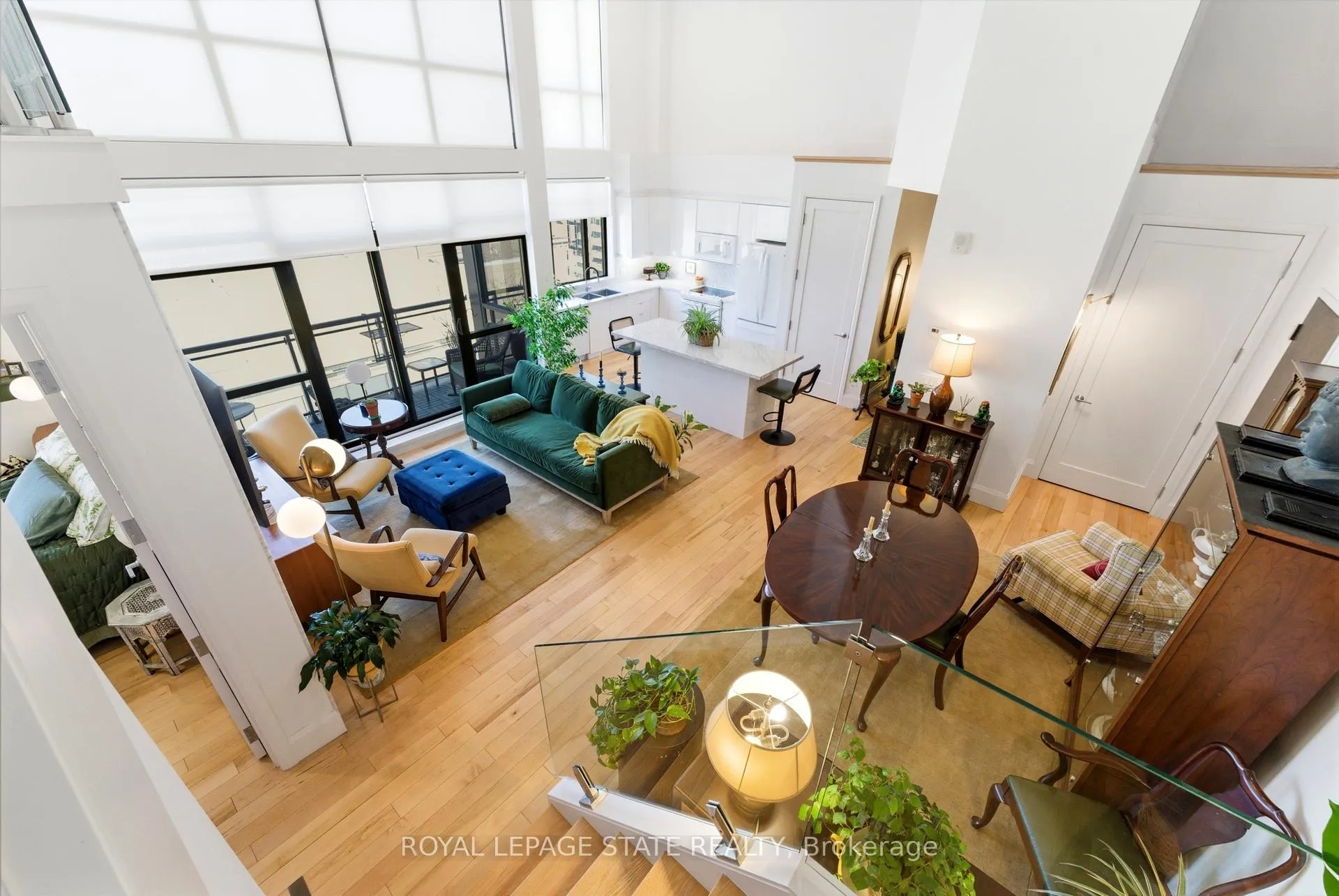 Photo 33 of Unit 4, 112 King Street E, Hamilton, Beasley — HOMEH