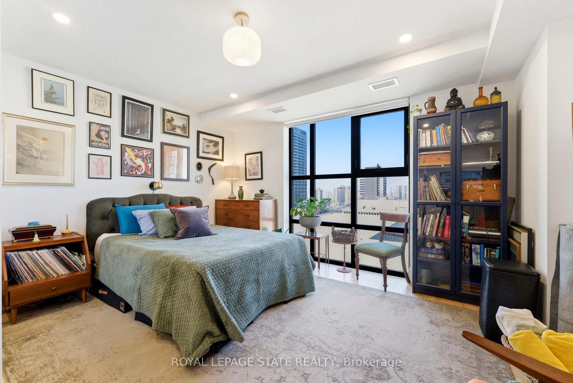Photo 36 of Unit 4, 112 King Street E, Hamilton, Beasley — HOMEH