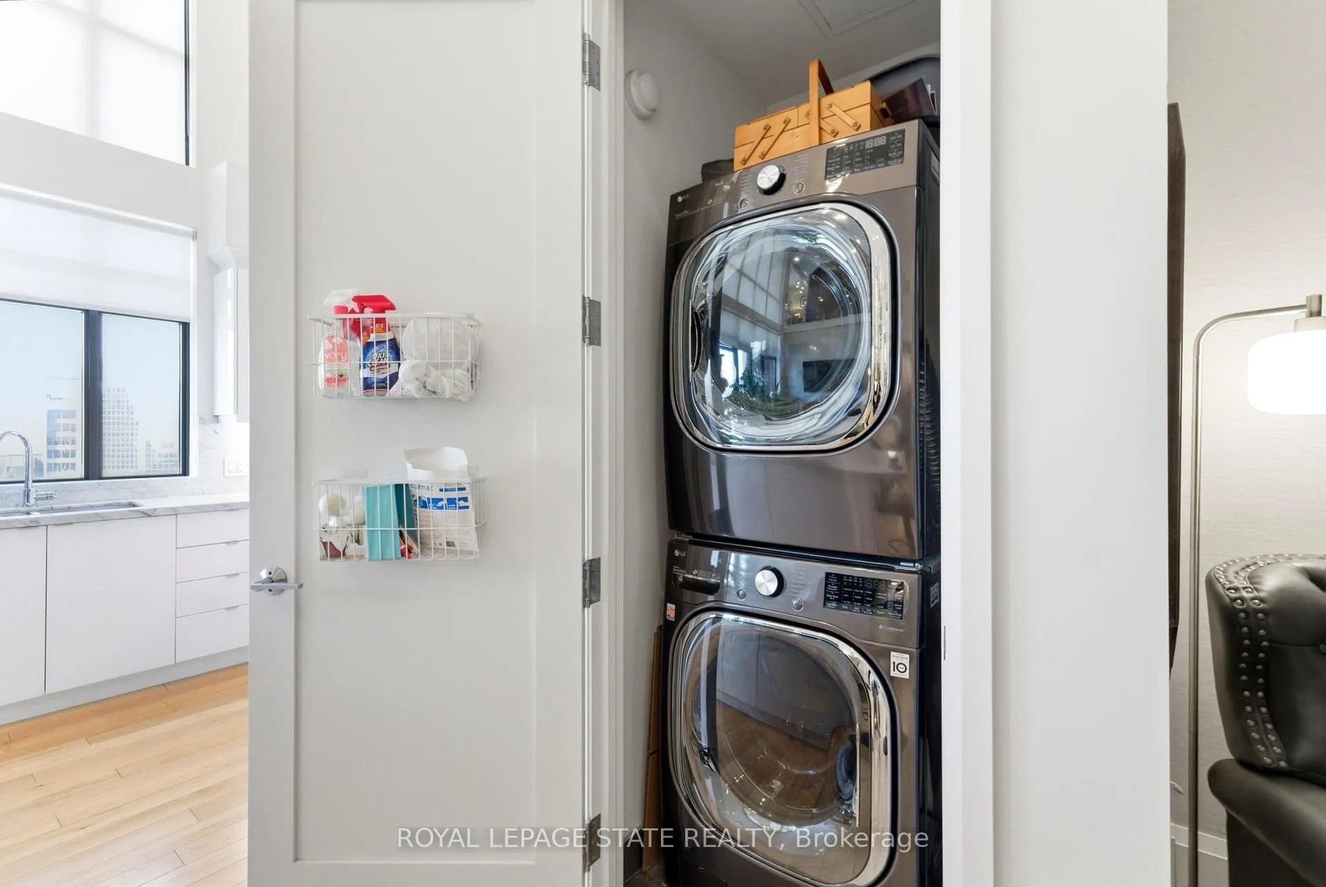 Photo 43 of Unit 4, 112 King Street E, Hamilton, Beasley — HOMEH