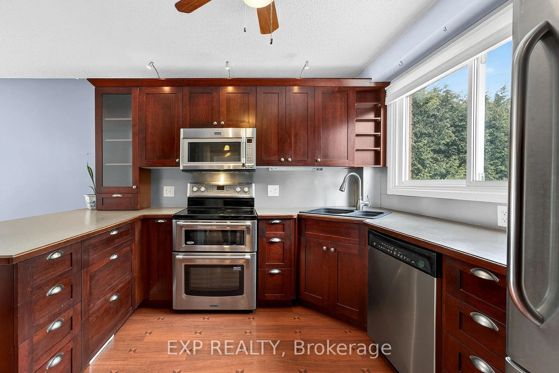 Photo 11 of 783 Safari Drive, Kingston, North of Taylor-Kidd Blvd — HOMEH