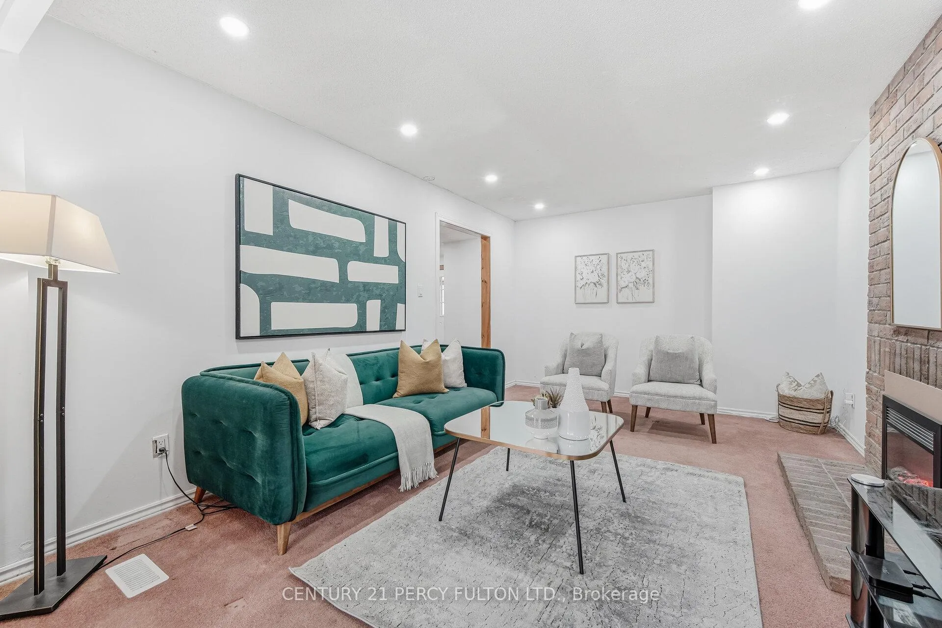 Photo 14 of 782 Aspen Road, Pickering, Amberlea — HOMEH