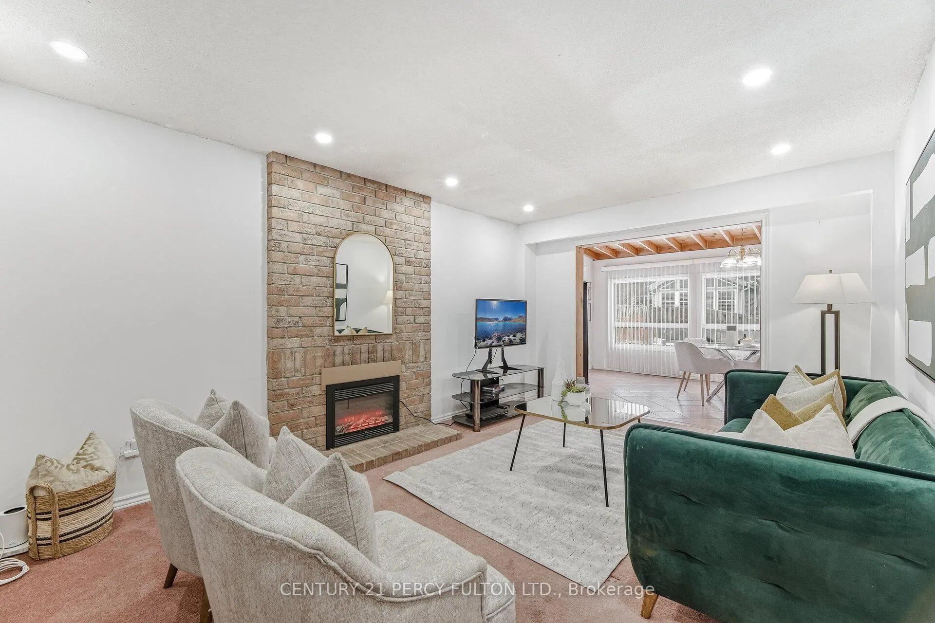 Photo 16 of 782 Aspen Road, Pickering, Amberlea — HOMEH