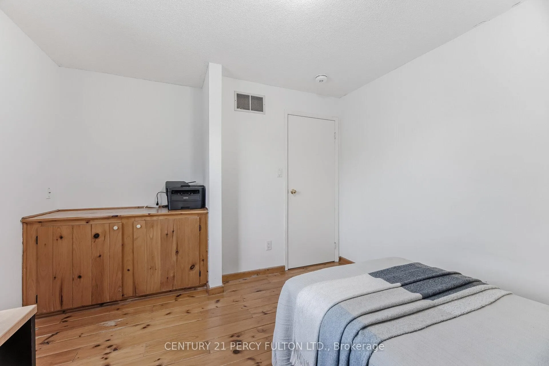 Photo 25 of 782 Aspen Road, Pickering, Amberlea — HOMEH