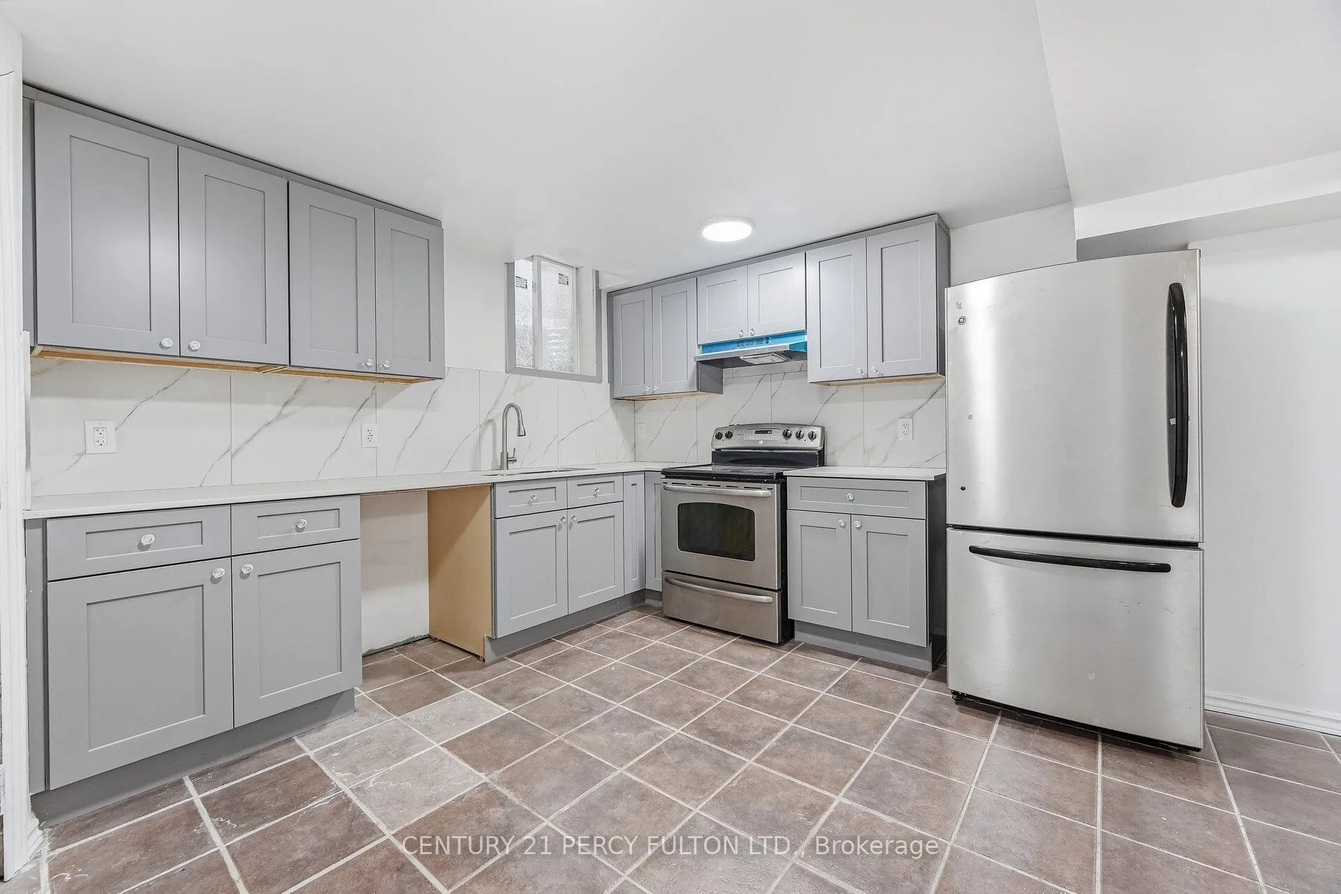 Photo 35 of 782 Aspen Road, Pickering, Amberlea — HOMEH