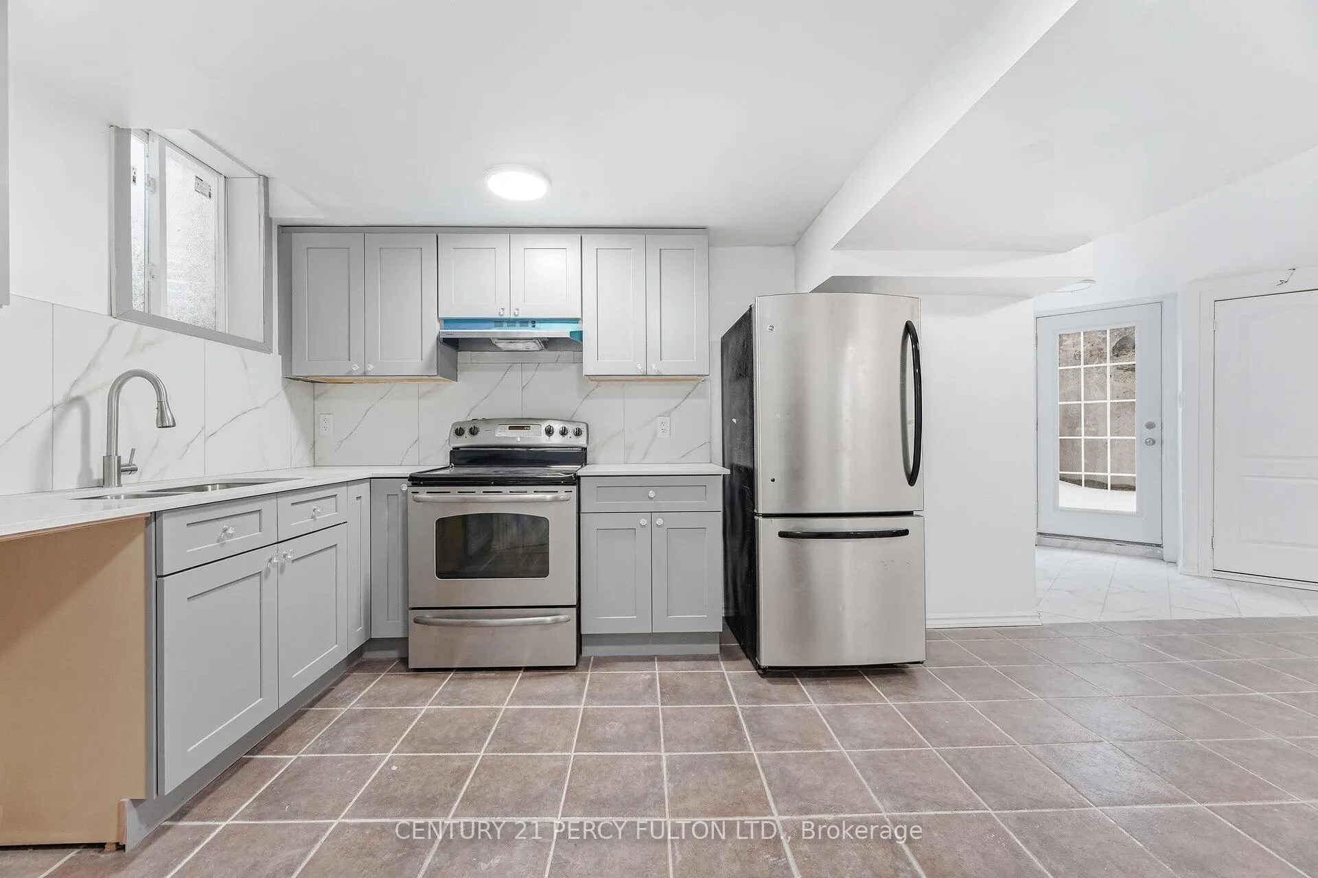 Photo 37 of 782 Aspen Road, Pickering, Amberlea — HOMEH