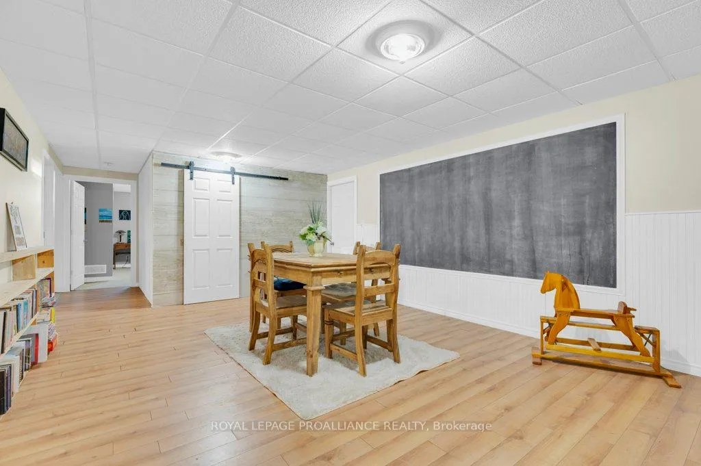 Photo 26 of 23 Oak Lake Road, Stirling-Rawdon, Stirling Ward — HOMEH