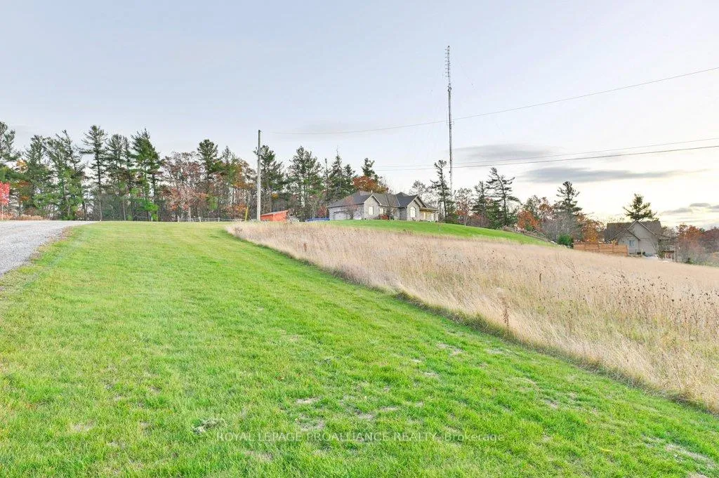 Photo 46 of 23 Oak Lake Road, Stirling-Rawdon, Stirling Ward — HOMEH