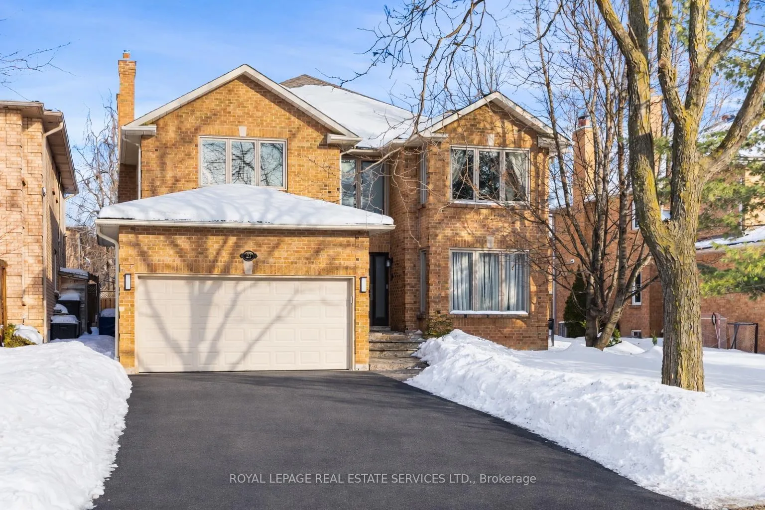 Photo 1 of 27 Savoy Crescent, Vaughan, Beverley Glen — HOMEH