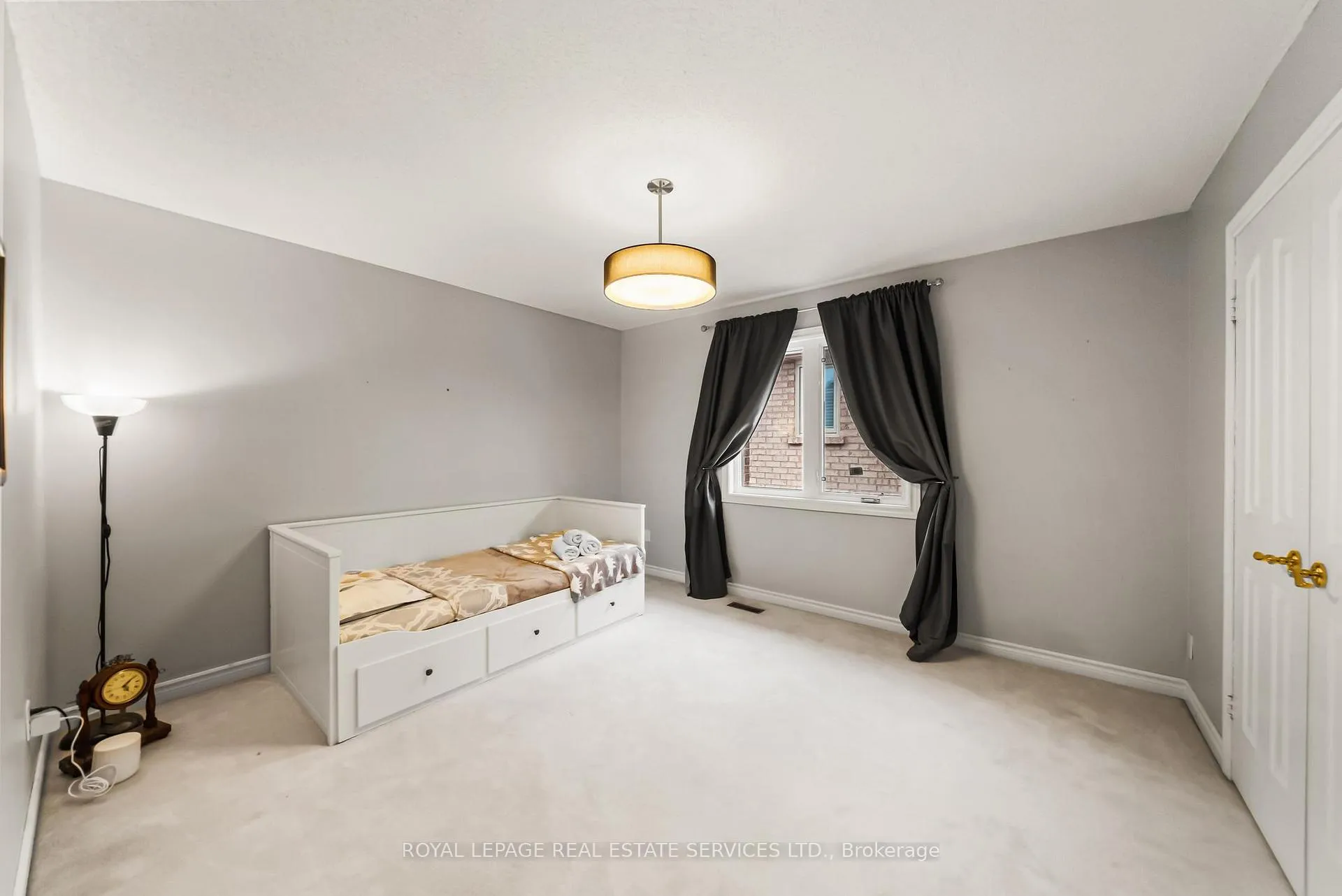 Photo 26 of 27 Savoy Crescent, Vaughan, Beverley Glen — HOMEH