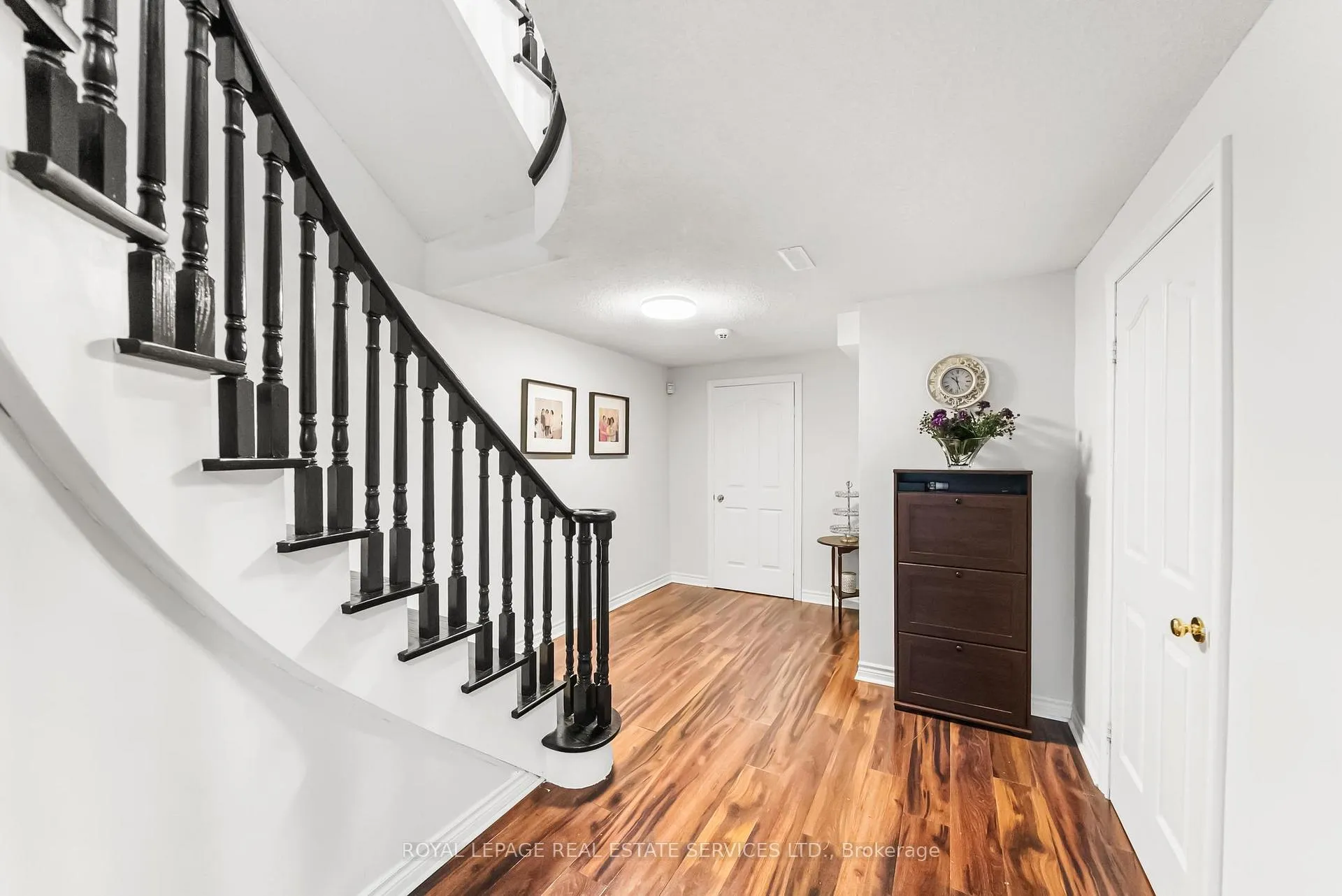 Photo 37 of 27 Savoy Crescent, Vaughan, Beverley Glen — HOMEH