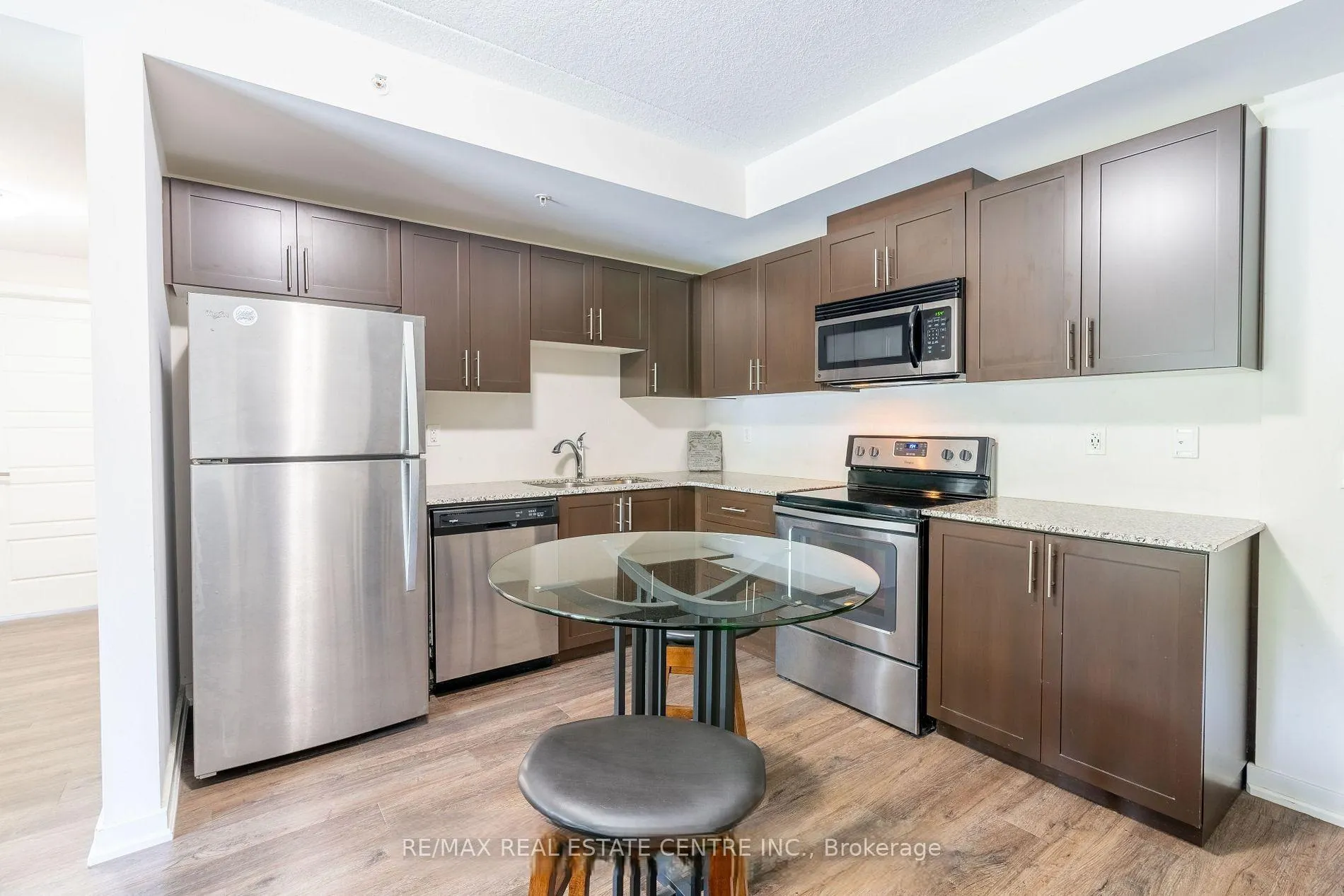 Photo 6 of Unit LL14, 25 Kay Crescent, Guelph, Pineridge/Westminster Woods — HOMEH