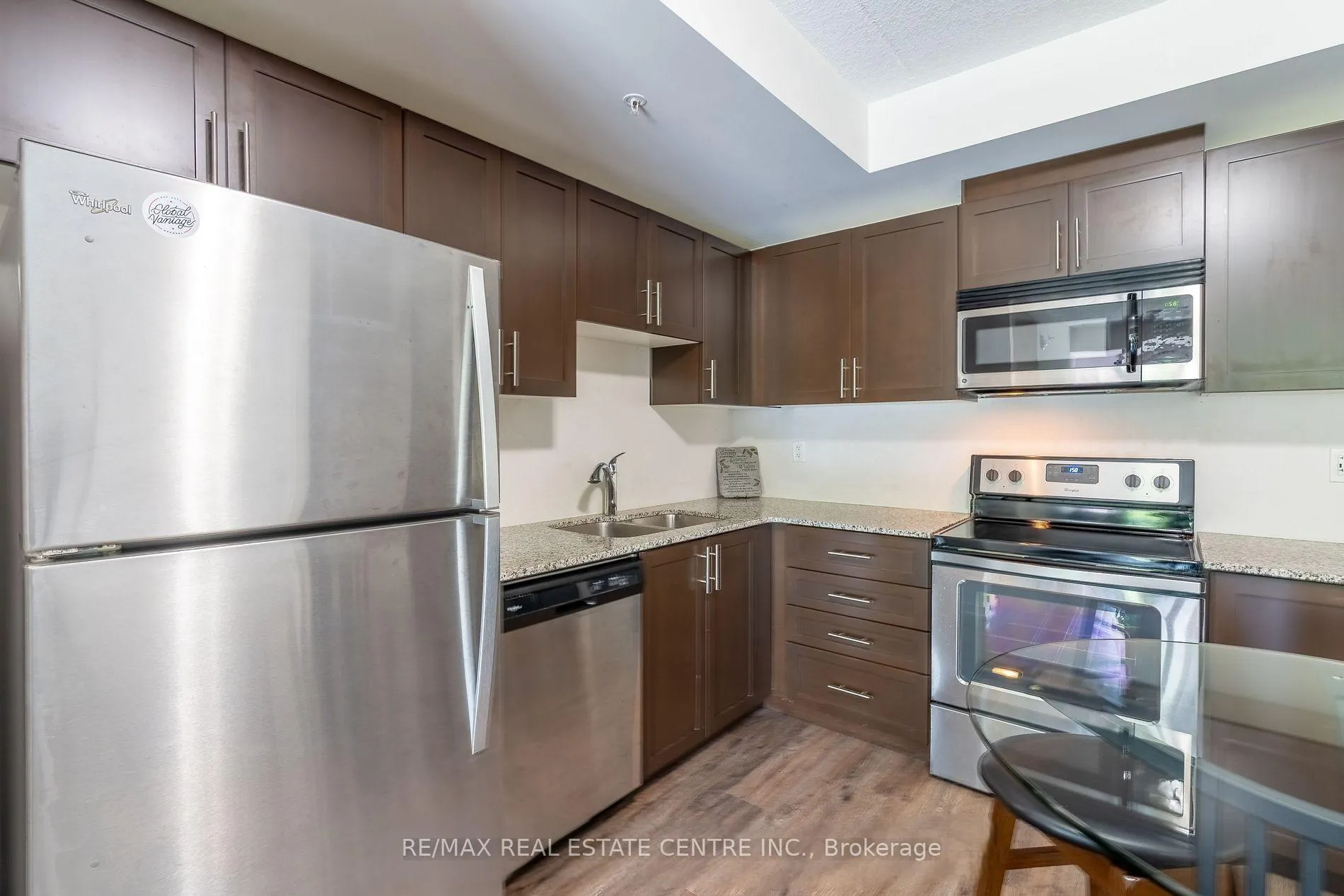 Photo 8 of Unit LL14, 25 Kay Crescent, Guelph, Pineridge/Westminster Woods — HOMEH