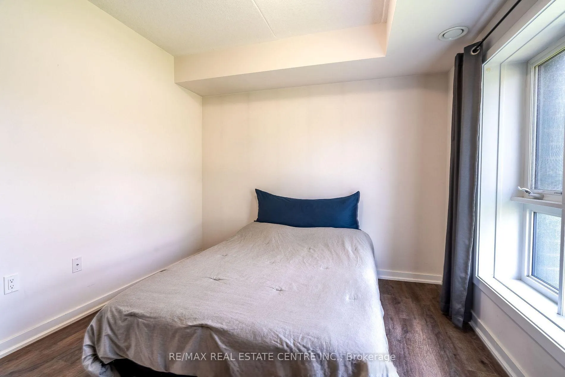 Photo 13 of Unit LL14, 25 Kay Crescent, Guelph, Pineridge/Westminster Woods — HOMEH