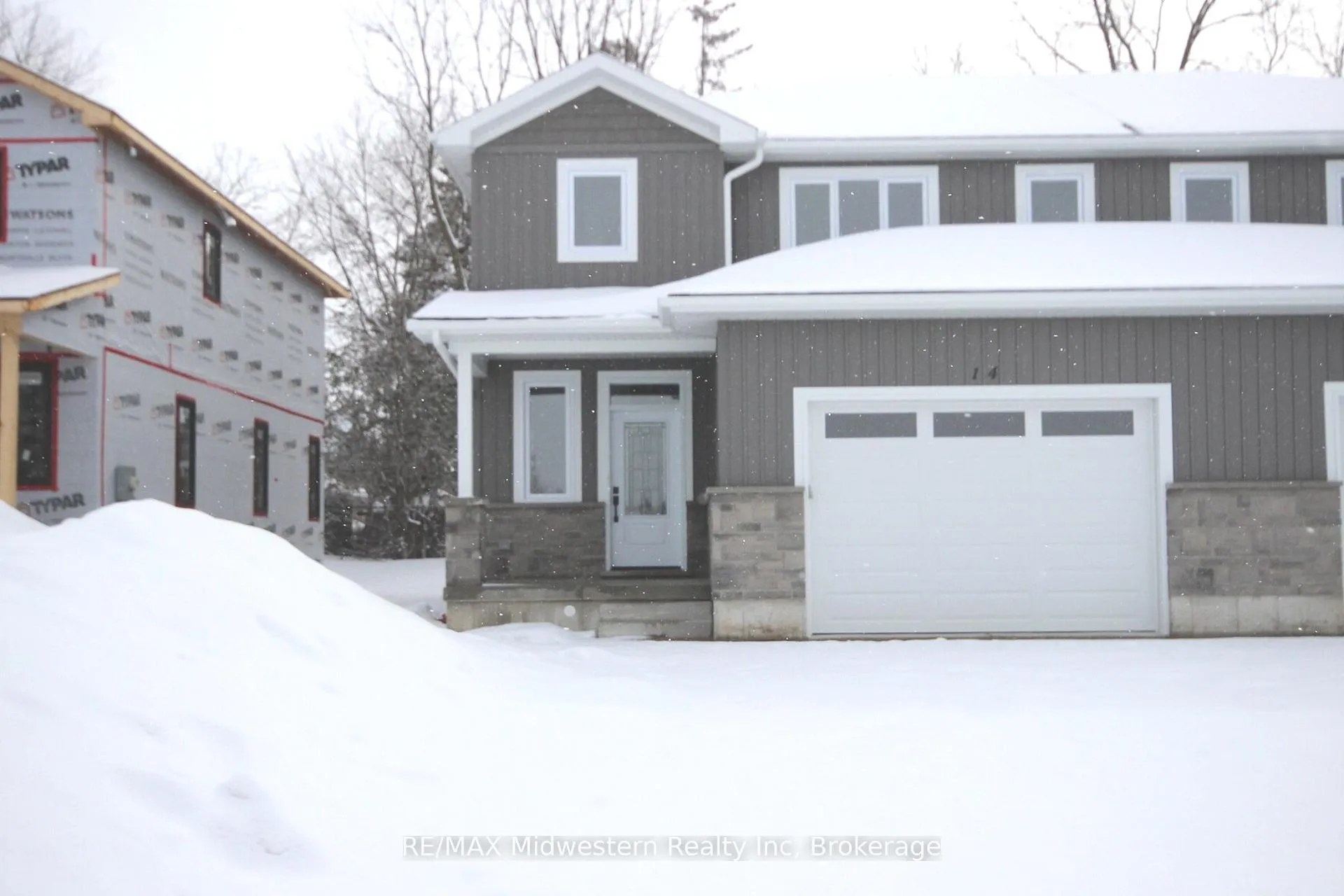 Photo 15 of 14 Roberts Street N, Huron East, Seaforth — HOMEH