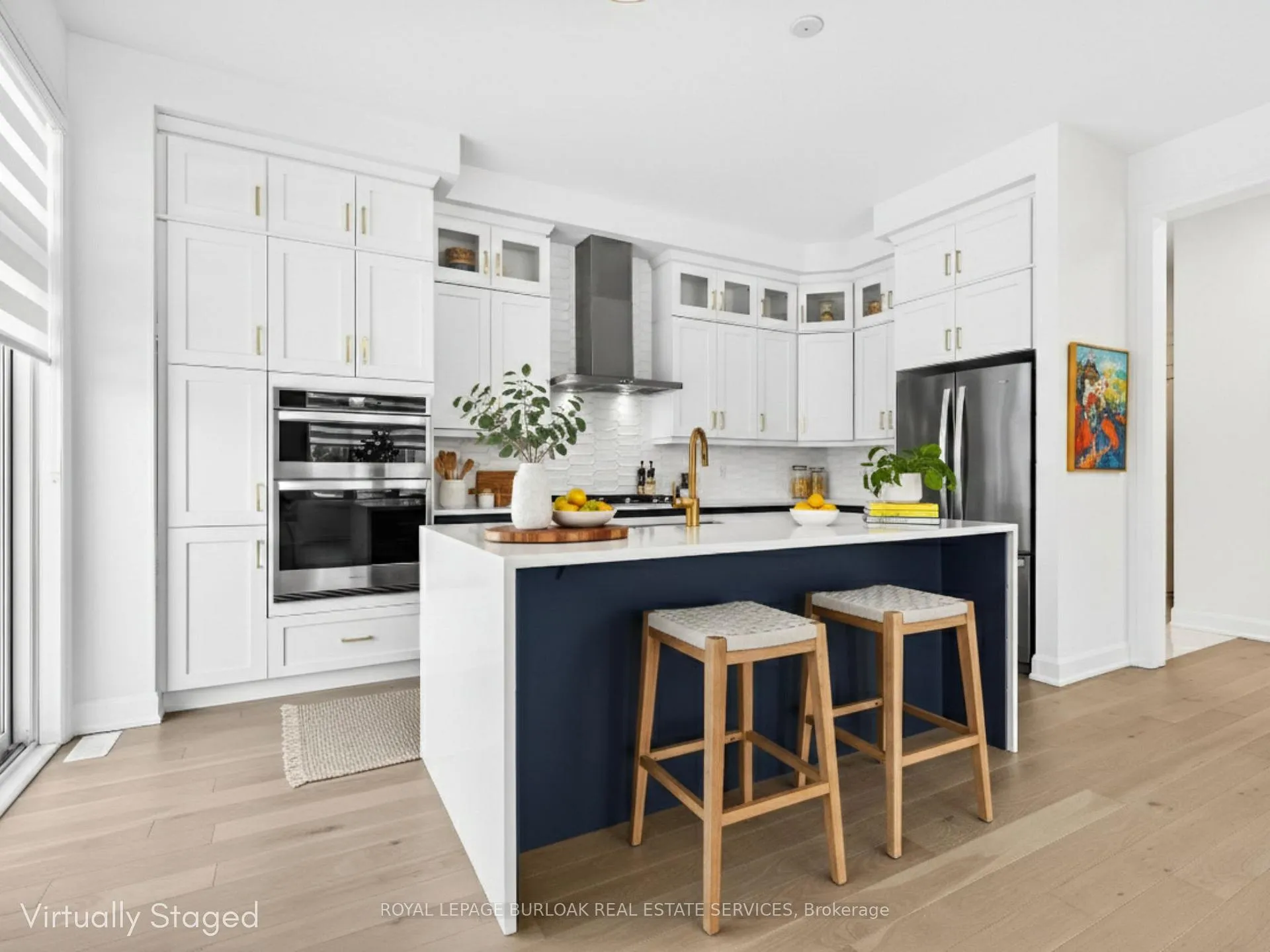 Photo 14 of 1404 Lynx Gardens, Oakville, Joshua Meadows — HOMEH