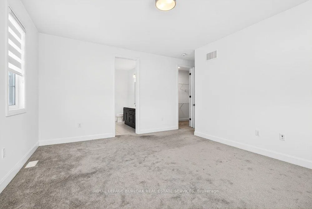 Photo 29 of 1404 Lynx Gardens, Oakville, Joshua Meadows — HOMEH