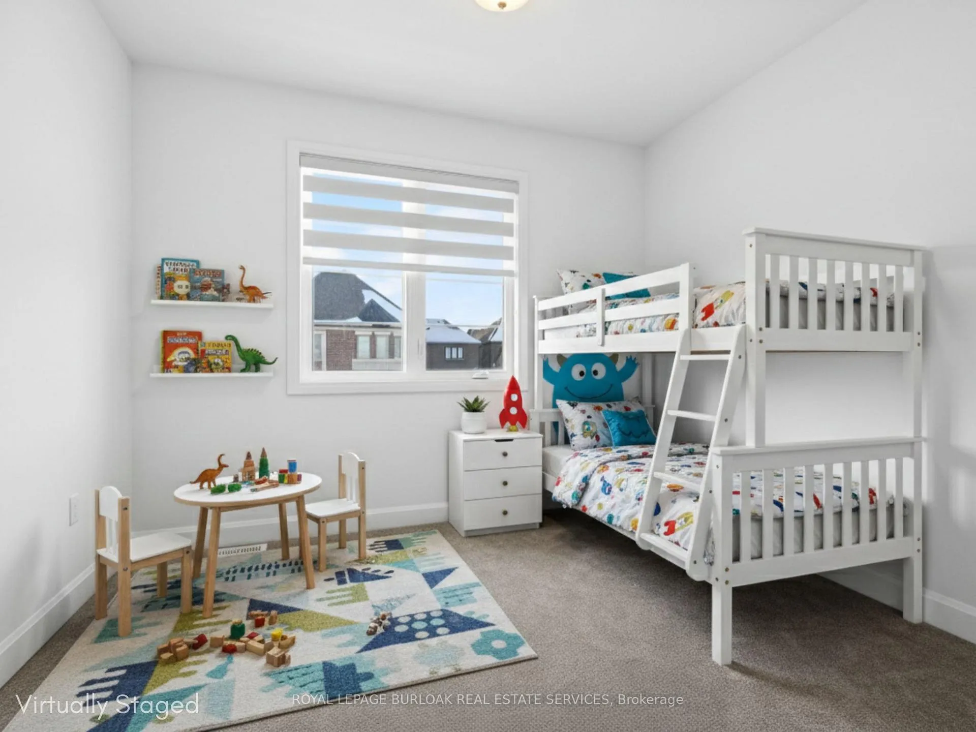 Photo 35 of 1404 Lynx Gardens, Oakville, Joshua Meadows — HOMEH