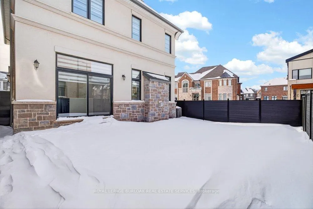 Photo 40 of 1404 Lynx Gardens, Oakville, Joshua Meadows — HOMEH