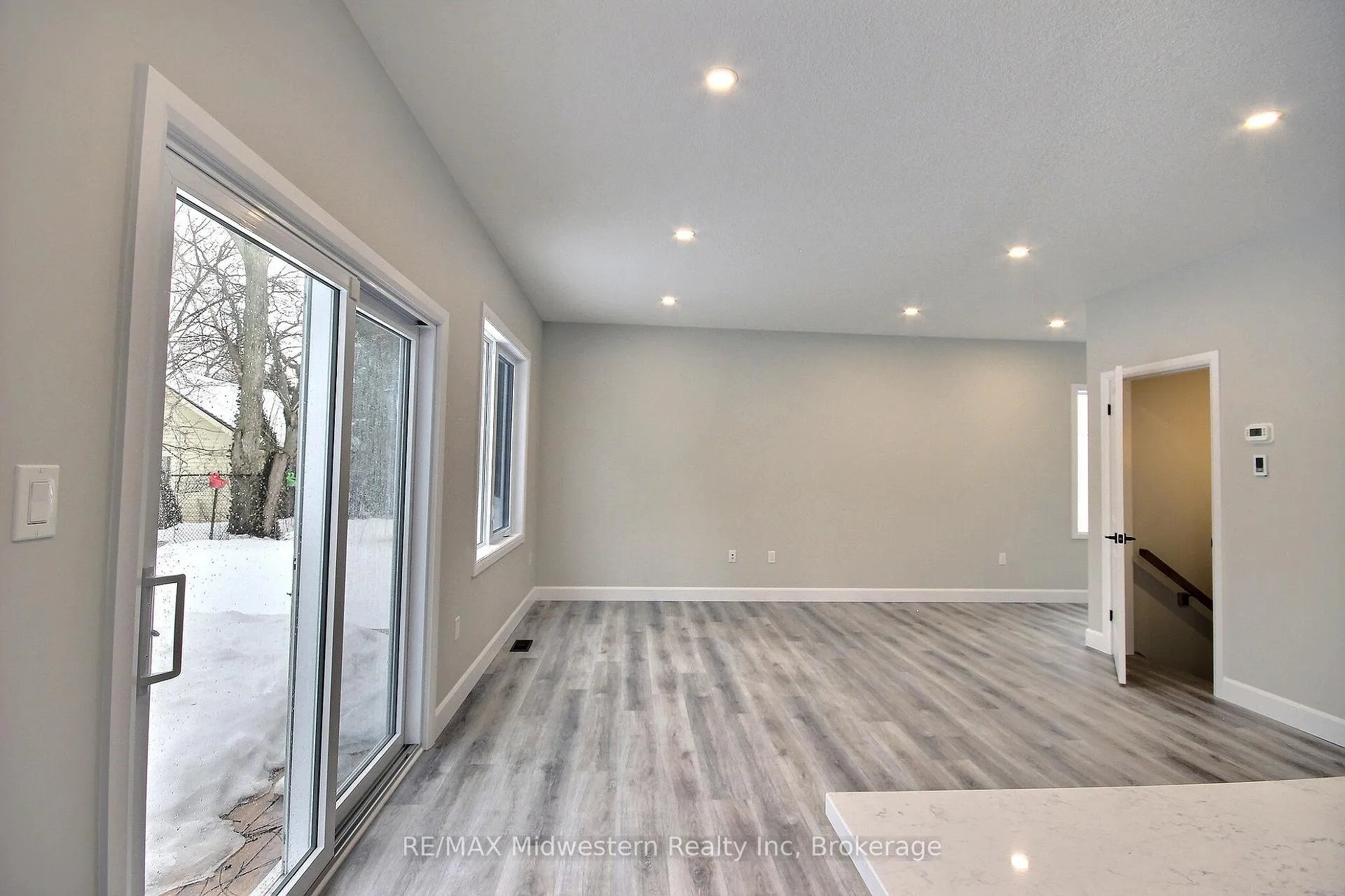 Photo 5 of 16 Roberts Street N, Huron East, Seaforth — HOMEH