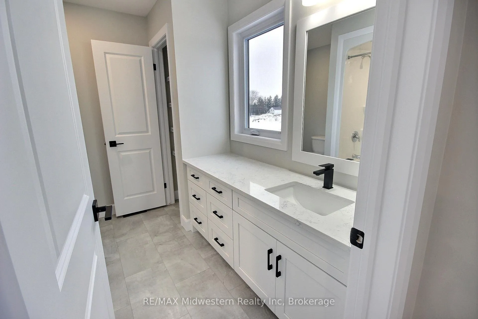 Photo 8 of 16 Roberts Street N, Huron East, Seaforth — HOMEH