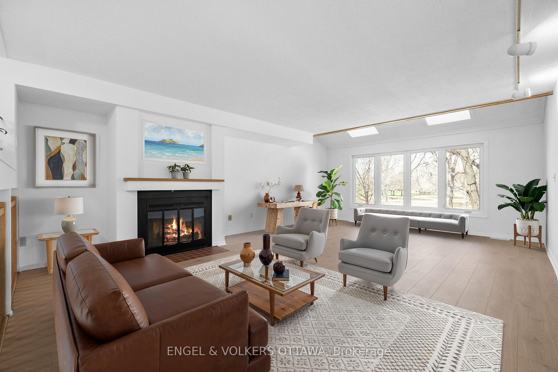 Photo 5 of 306 Cathcart Street, Ottawa, Lower Town — HOMEH
