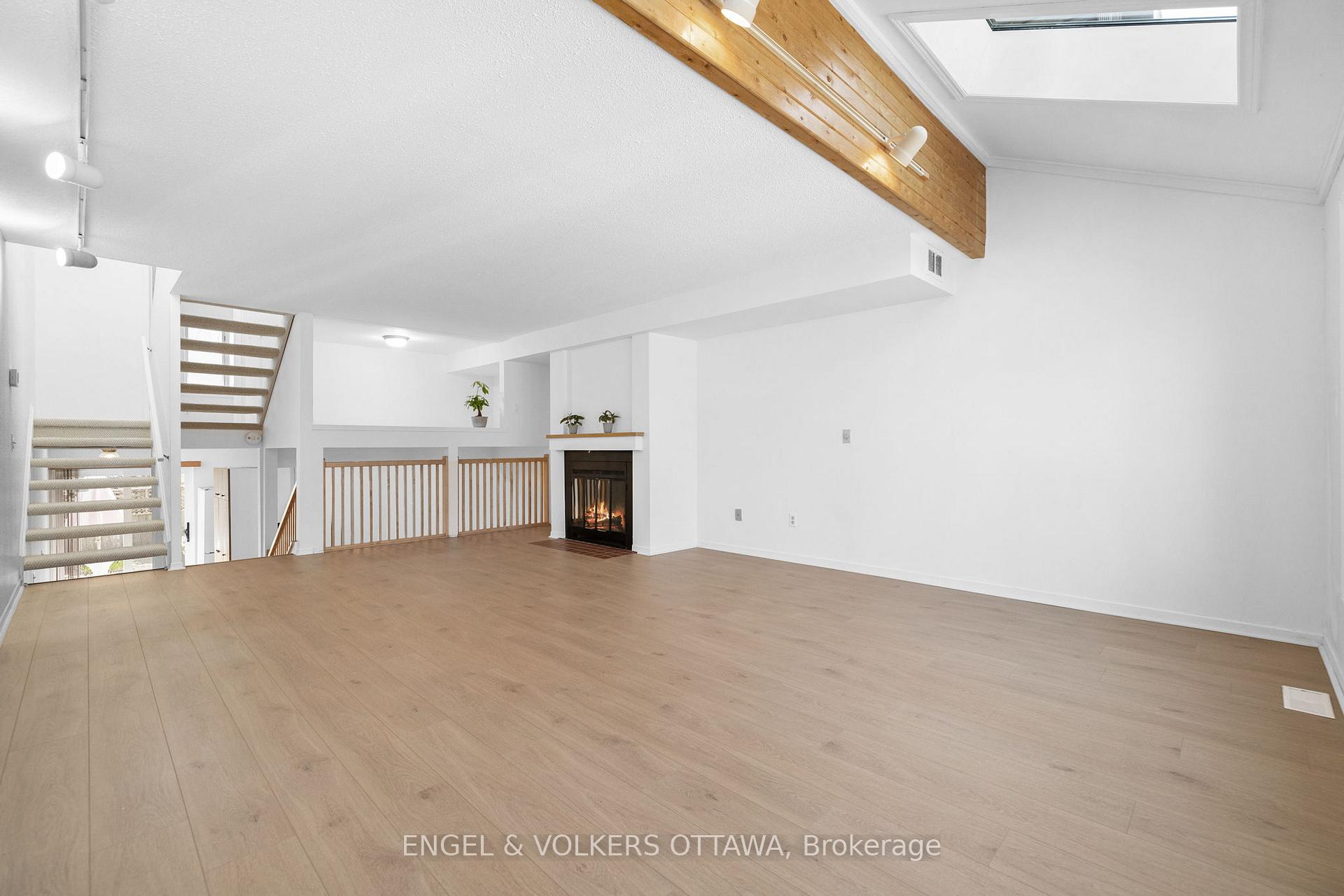 Photo 10 of 306 Cathcart Street, Ottawa, Lower Town — HOMEH