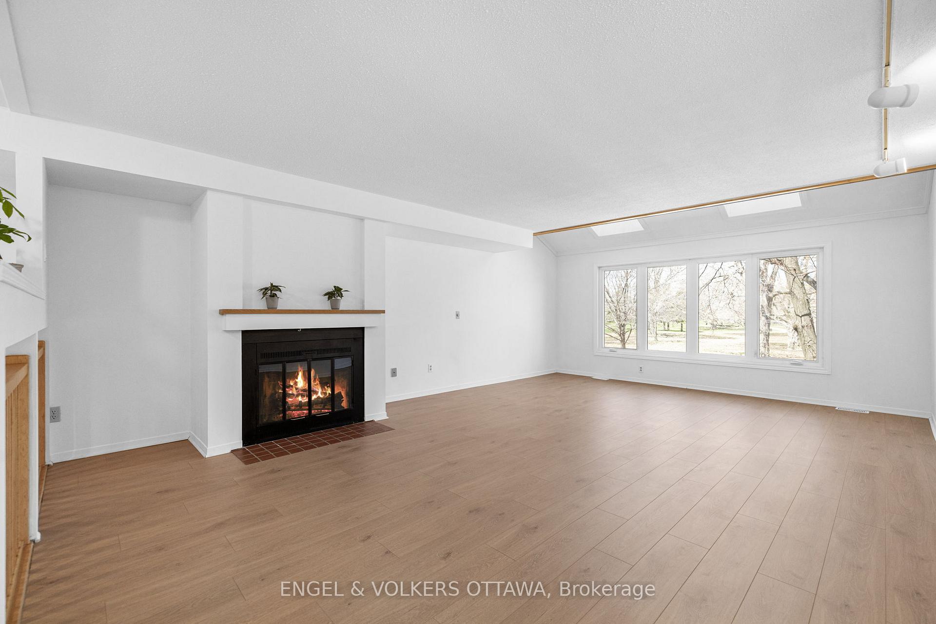 Photo 11 of 306 Cathcart Street, Ottawa, Lower Town — HOMEH