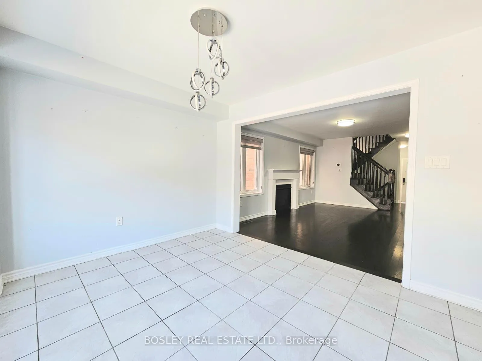 Photo 11 of 30 Billiter Road, Brampton, Northwest Brampton — HOMEH