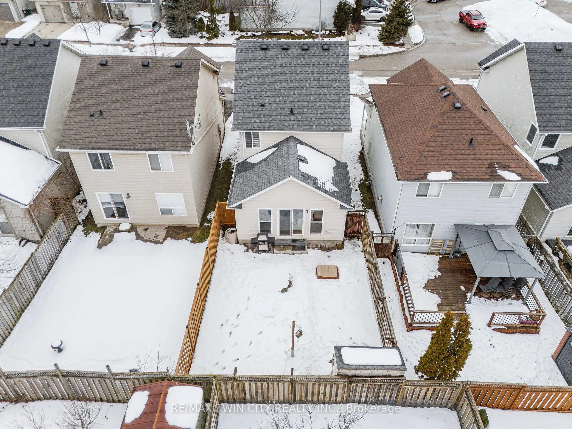 Photo 43 of 763 Angler Way, Waterloo — HOMEH