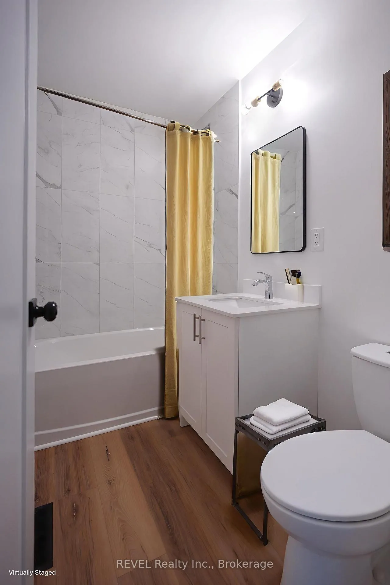 Photo 6 of Unit Upper, 2137 Mount Forest Drive, Burlington, Mountainside — HOMEH