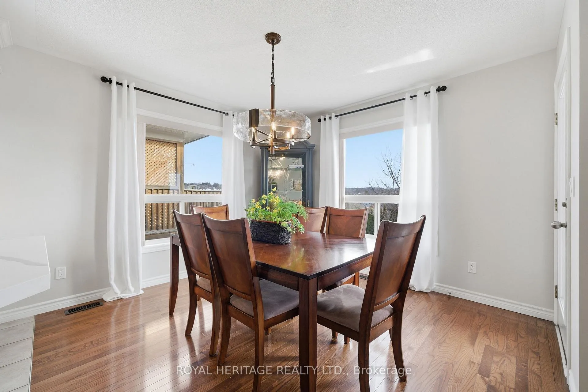 Photo 13 of 371 Parkview Hills Drive, Cobourg — HOMEH