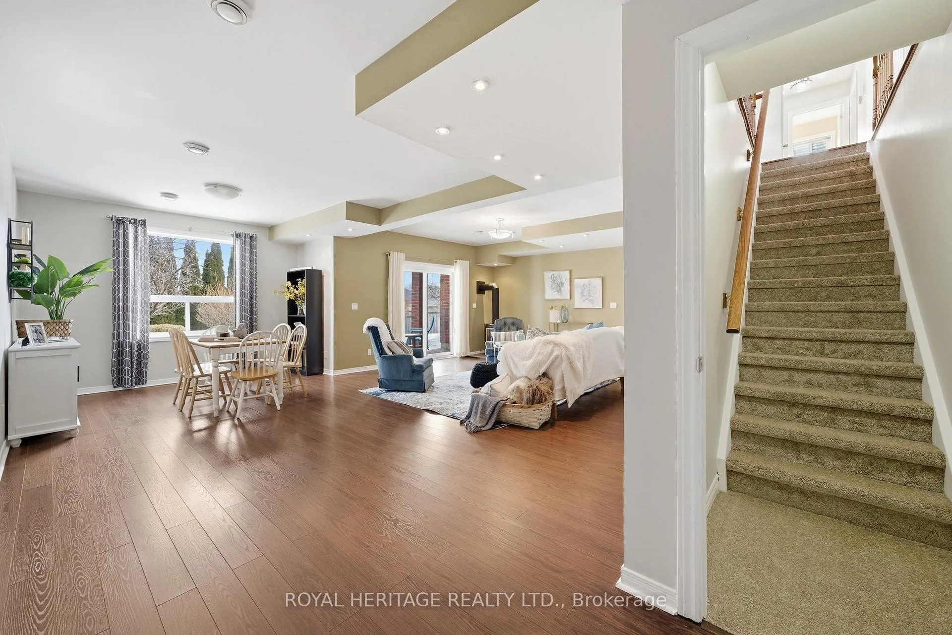 Photo 19 of 371 Parkview Hills Drive, Cobourg — HOMEH