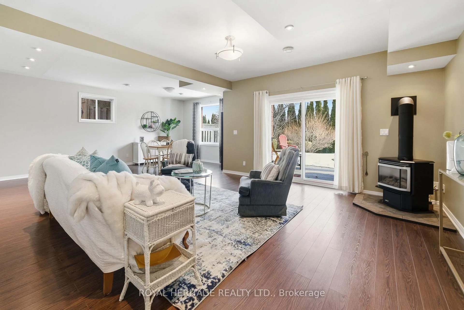 Photo 21 of 371 Parkview Hills Drive, Cobourg — HOMEH