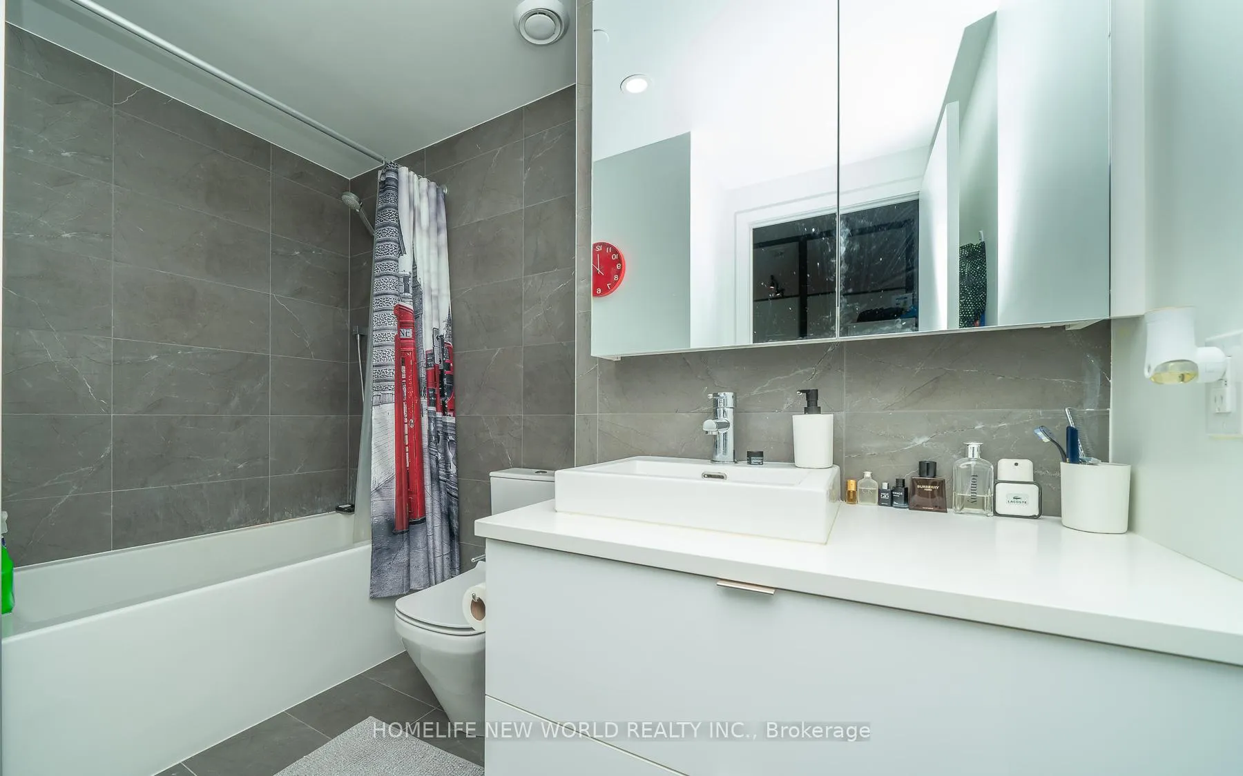 Photo 15 of Unit PH09, 21 Lawren Harris Square, Toronto, Moss Park — HOMEH