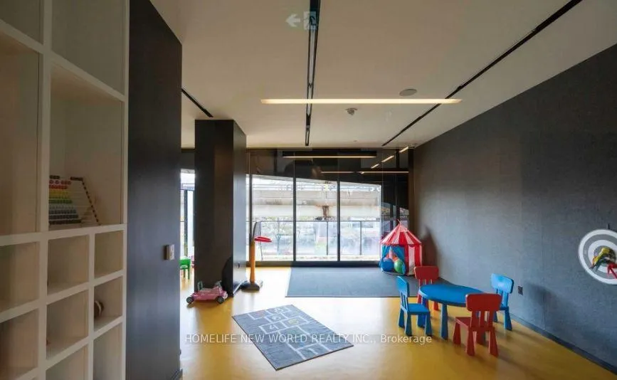 Photo 25 of Unit PH09, 21 Lawren Harris Square, Toronto, Moss Park — HOMEH