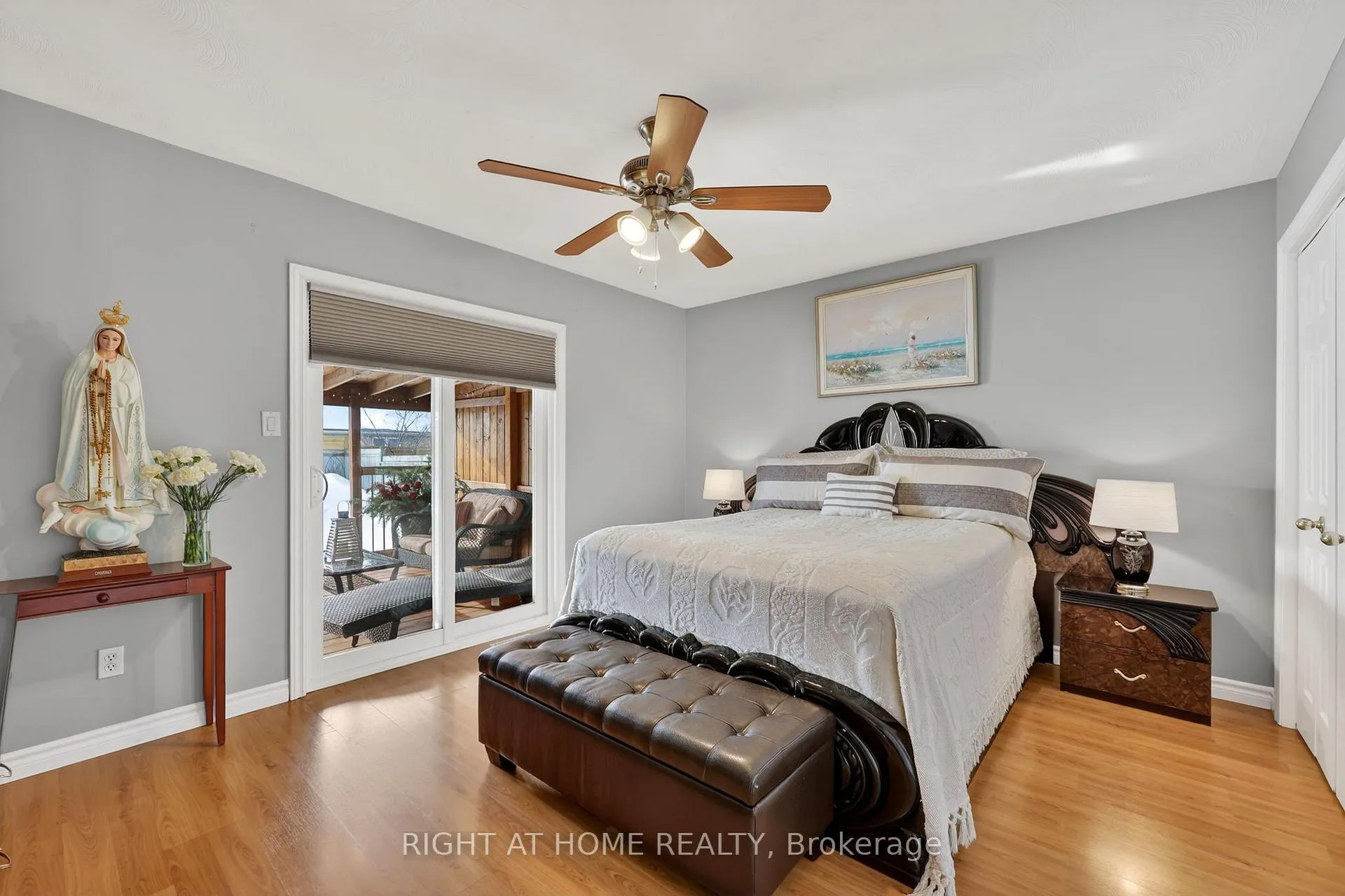 Photo 21 of 102 Monique Crescent, Barrie, East Bayfield — HOMEH