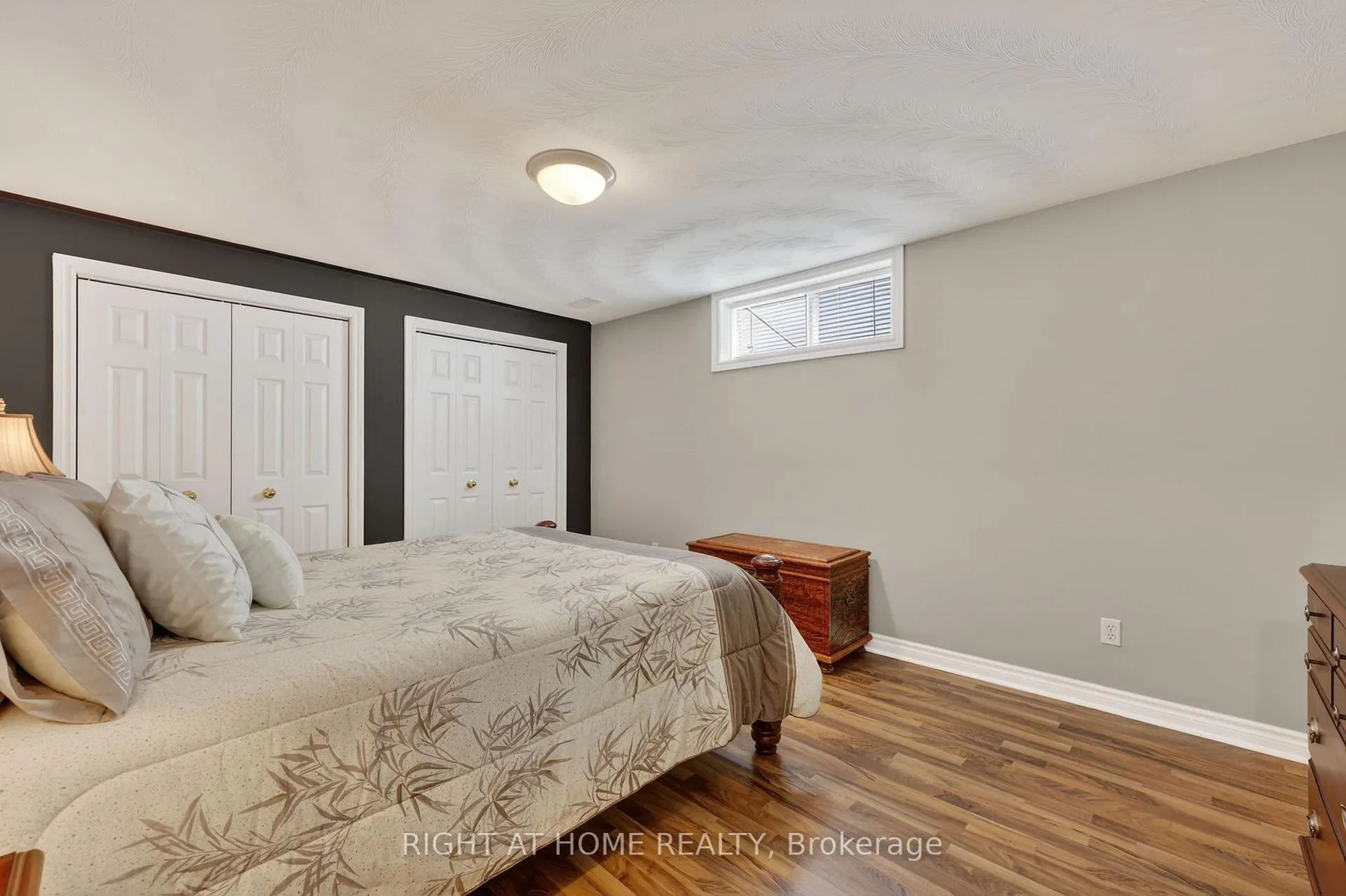 Photo 34 of 102 Monique Crescent, Barrie, East Bayfield — HOMEH