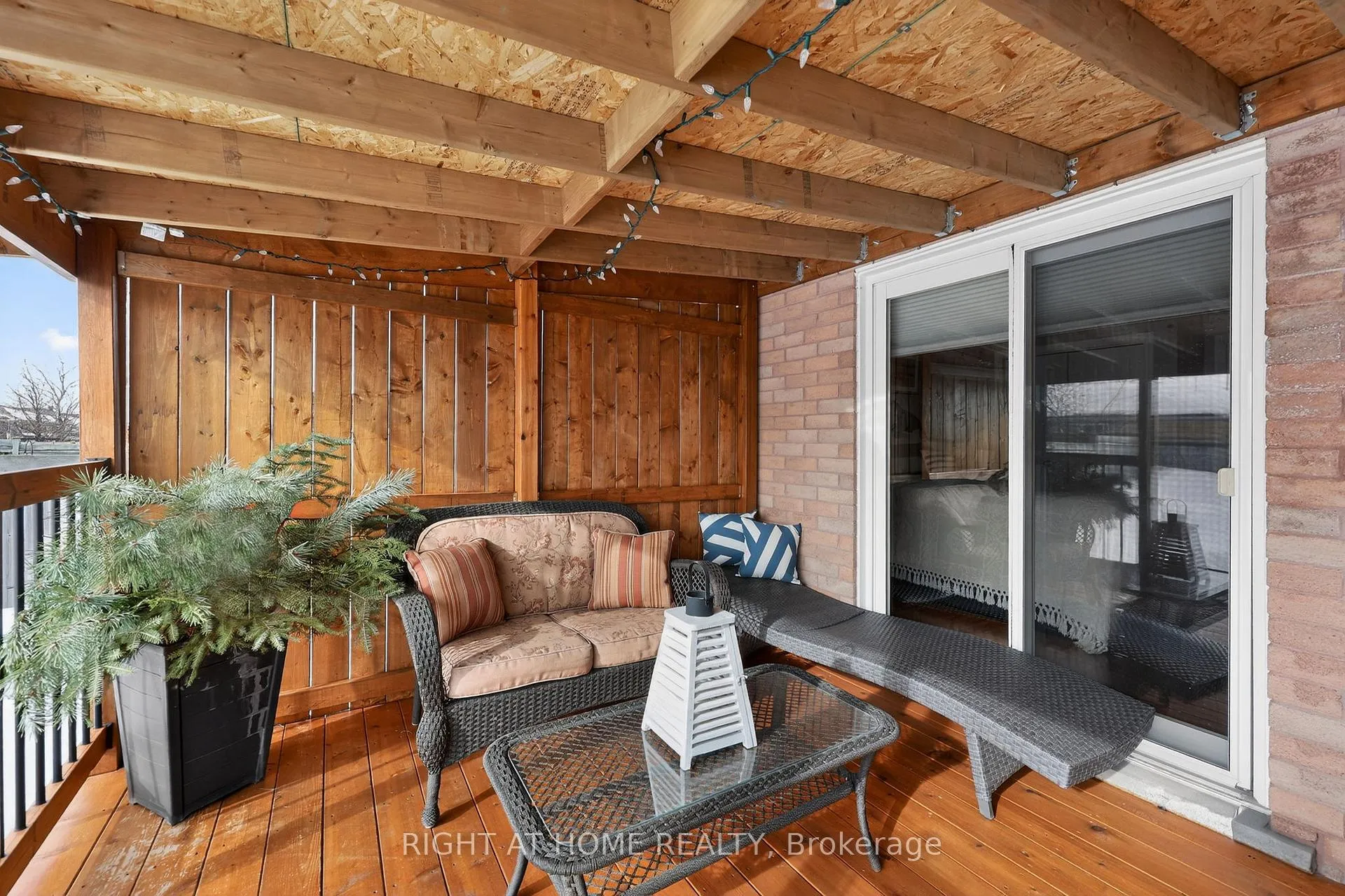 Photo 40 of 102 Monique Crescent, Barrie, East Bayfield — HOMEH