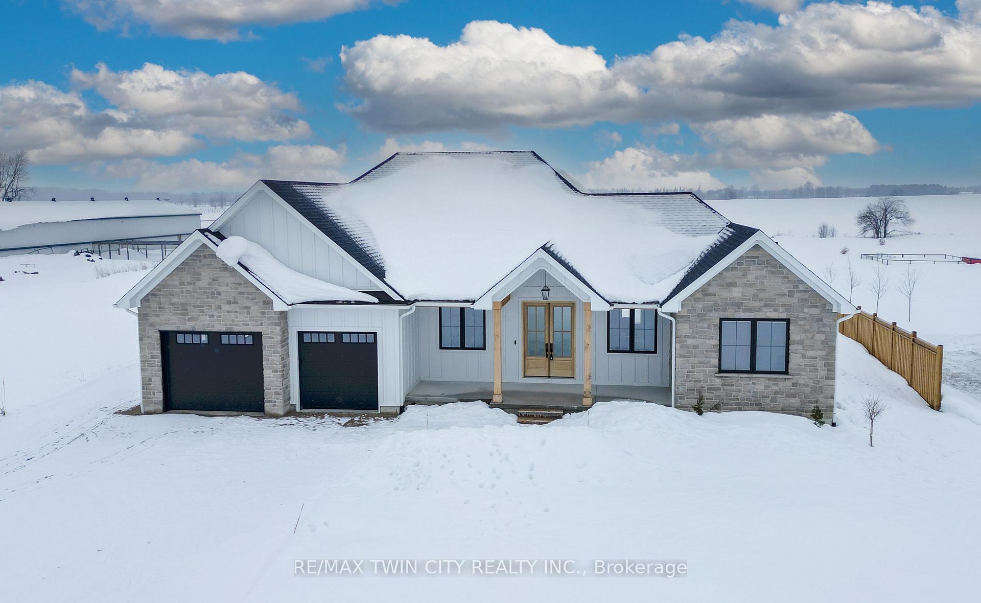 Photo 4 of 84337 Kent Line, Huron East, Grey — HOMEH