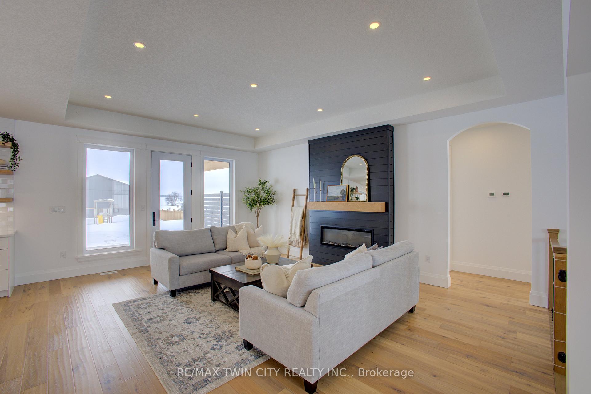 Photo 7 of 84337 Kent Line, Huron East, Grey — HOMEH