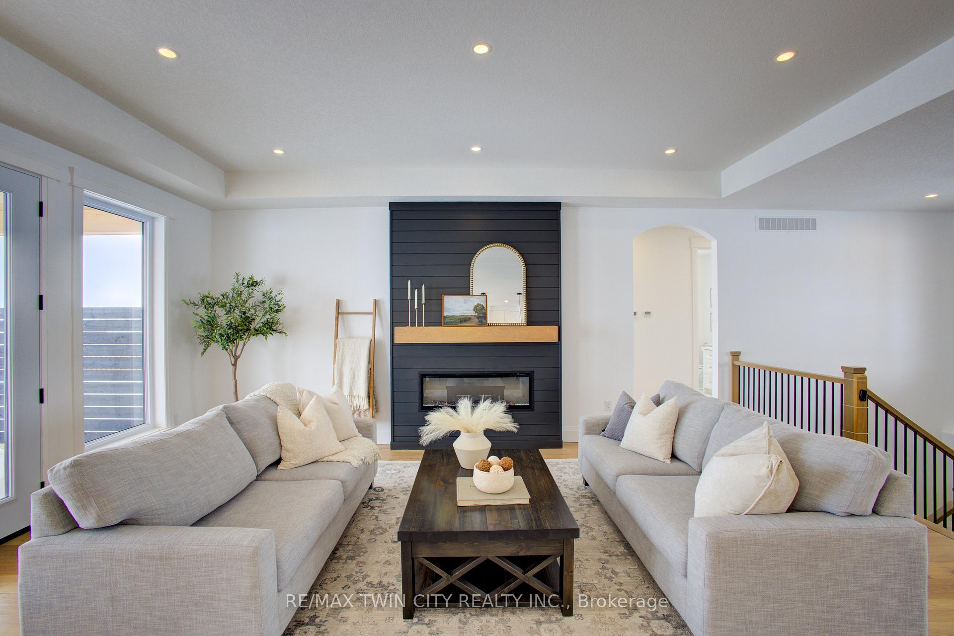 Photo 9 of 84337 Kent Line, Huron East, Grey — HOMEH