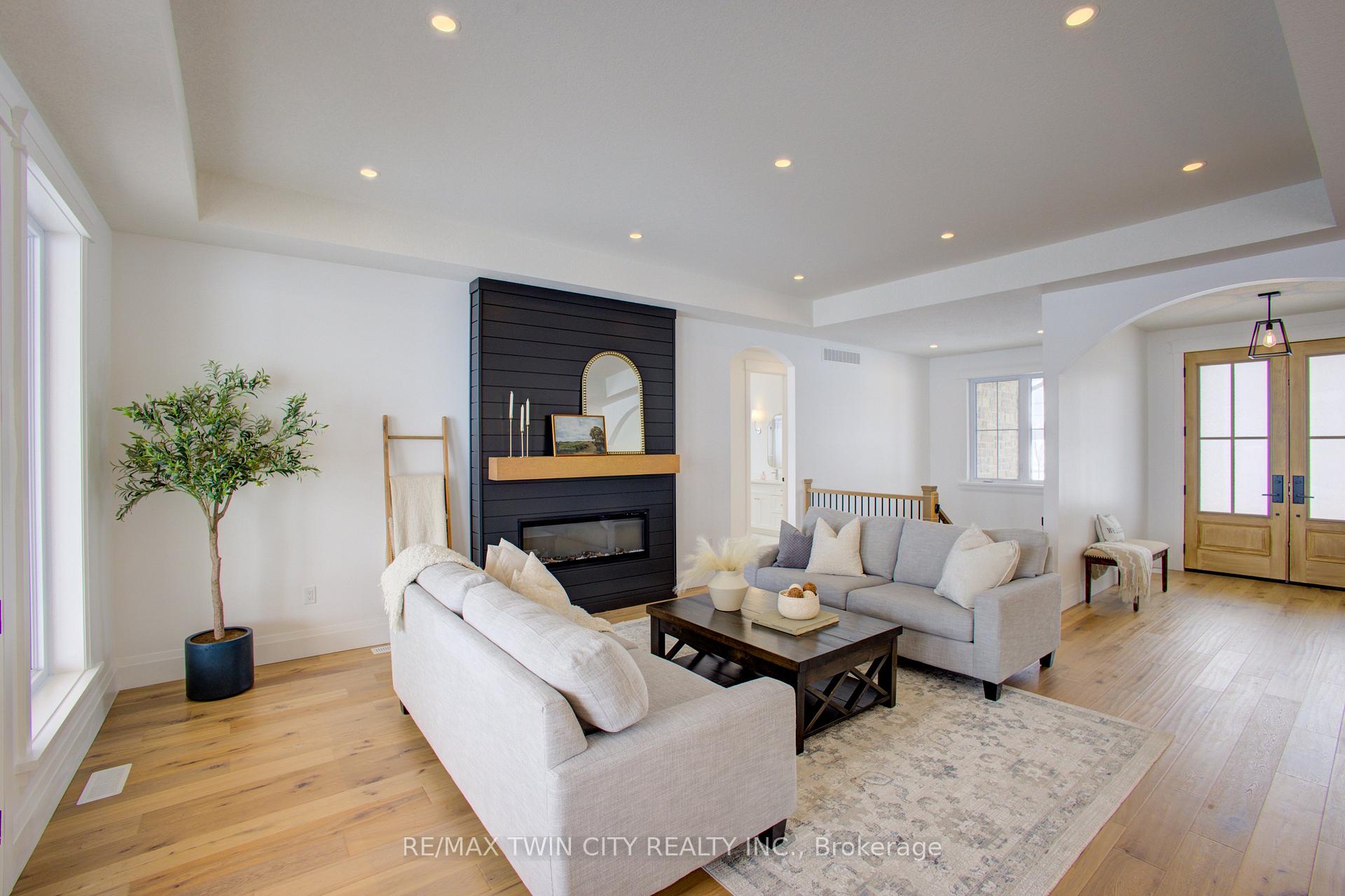 Photo 12 of 84337 Kent Line, Huron East, Grey — HOMEH