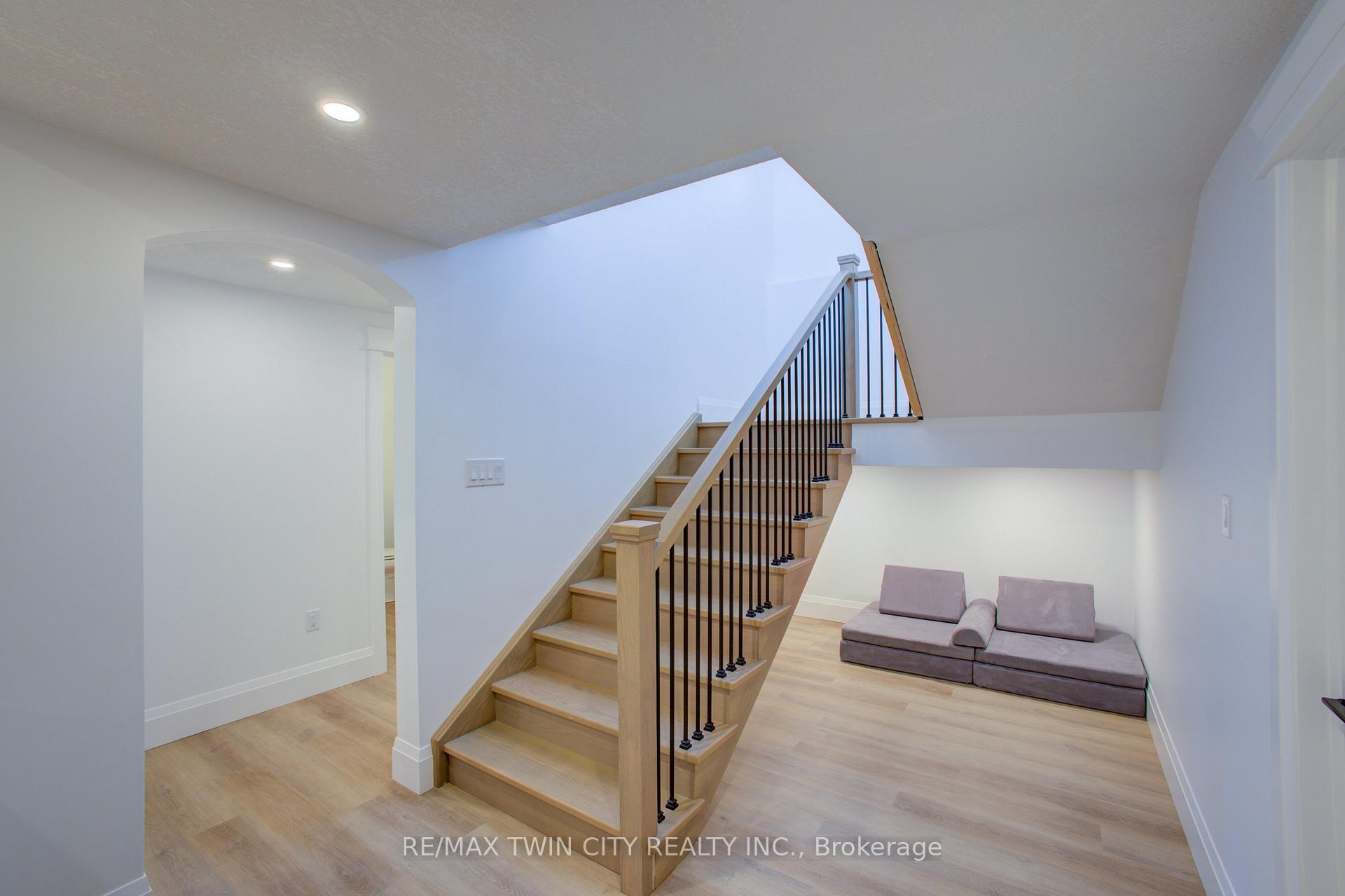 Photo 26 of 84337 Kent Line, Huron East, Grey — HOMEH