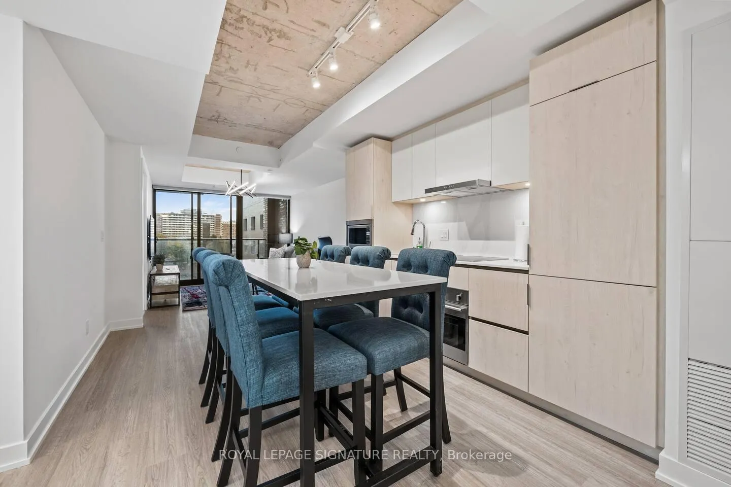 Photo 3 of Unit 606, 47 Mutual Street, Toronto, Church-Yonge Corridor — HOMEH