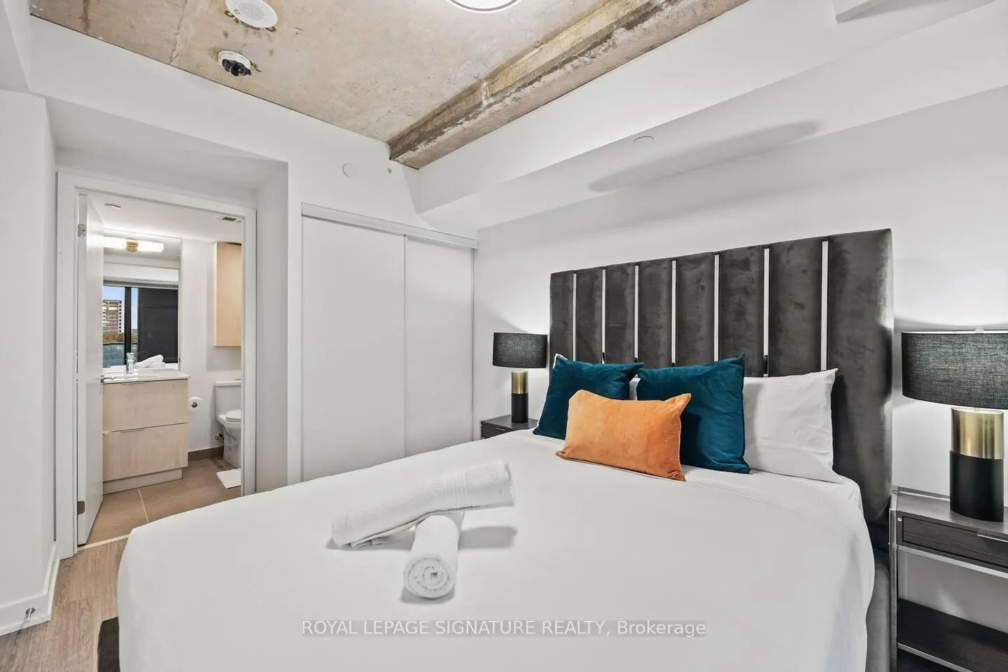 Photo 10 of Unit 606, 47 Mutual Street, Toronto, Church-Yonge Corridor — HOMEH