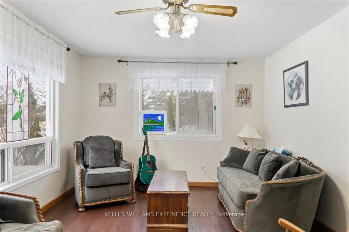 Photo 14 of 755 Happy Vale Drive, Innisfil, Alcona — HOMEH