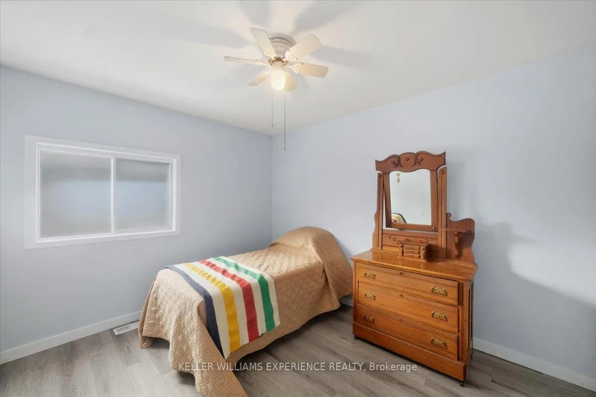 Photo 17 of 755 Happy Vale Drive, Innisfil, Alcona — HOMEH