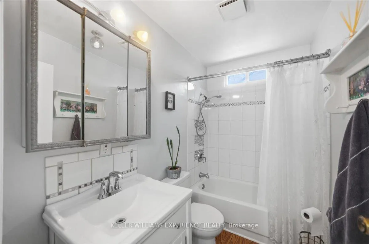 Photo 30 of 755 Happy Vale Drive, Innisfil, Alcona — HOMEH