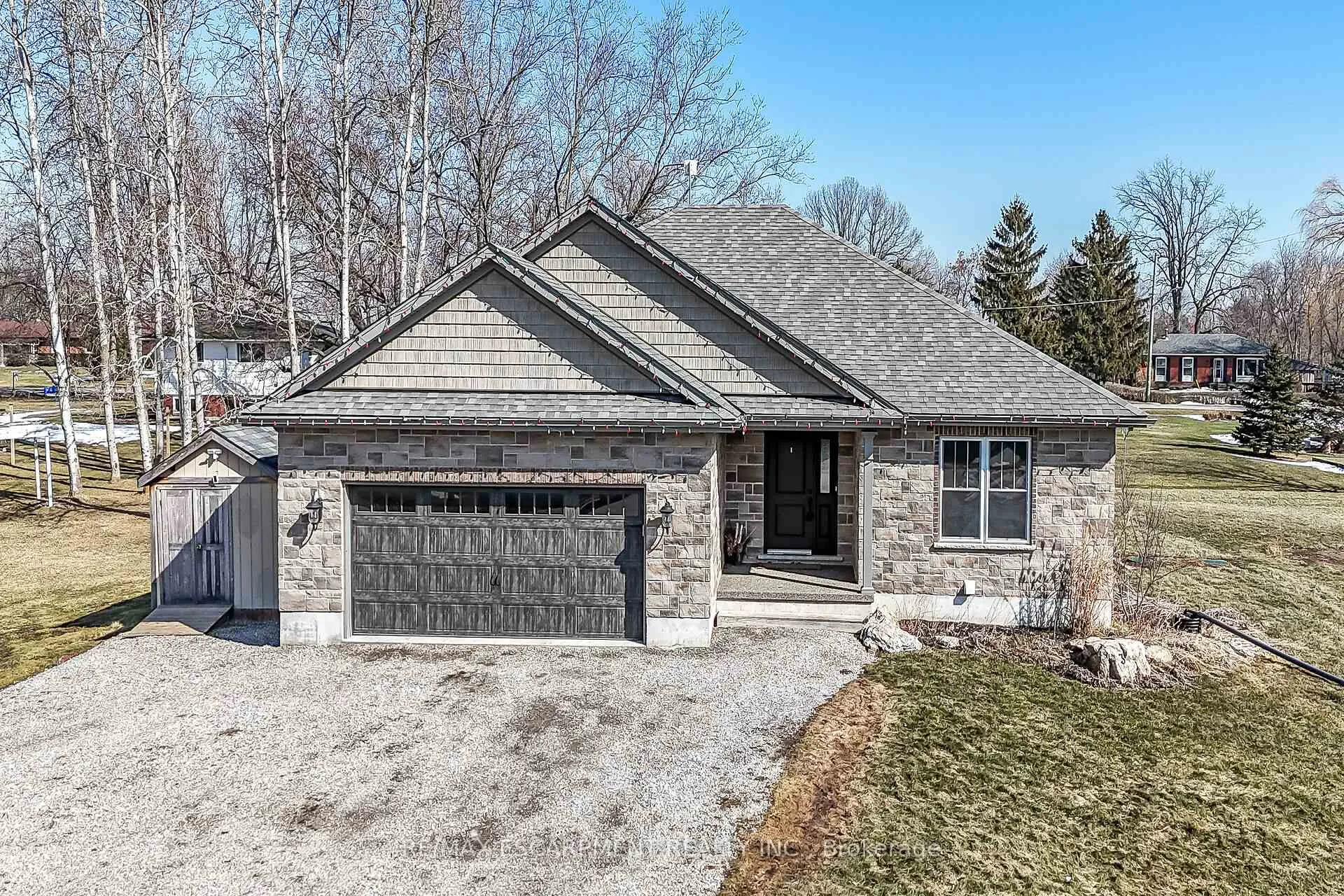 Photo 2 of 3 Walnut Street, Haldimand — HOMEH